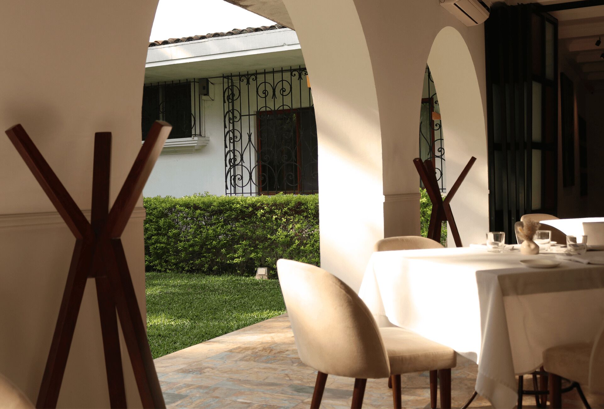 breakfast, lunch, dinner served; italian cuisine, garden views