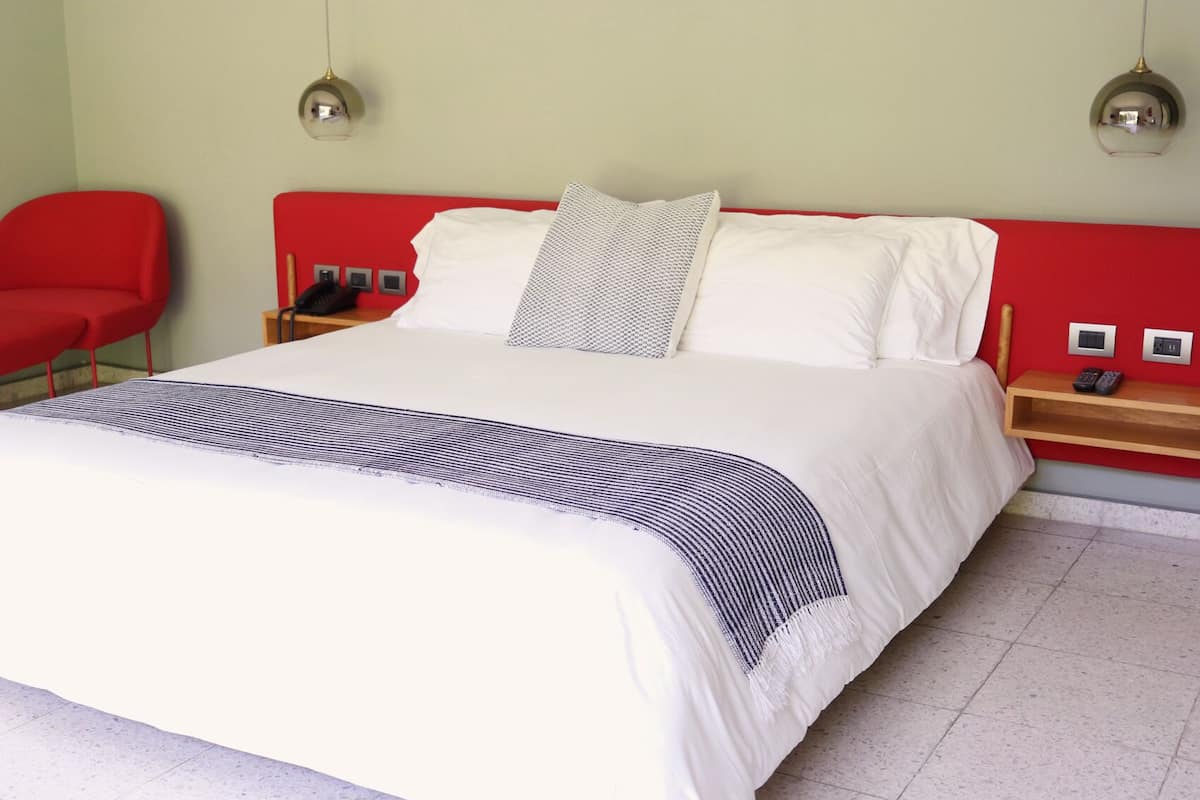 Peralatan tempat tidur premium, katil Select Comfort, bar mini