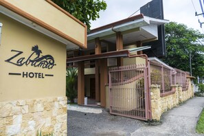 ระเบียง