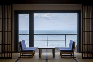 Caja de seguridad en la habitación, escritorio y wifi gratis 