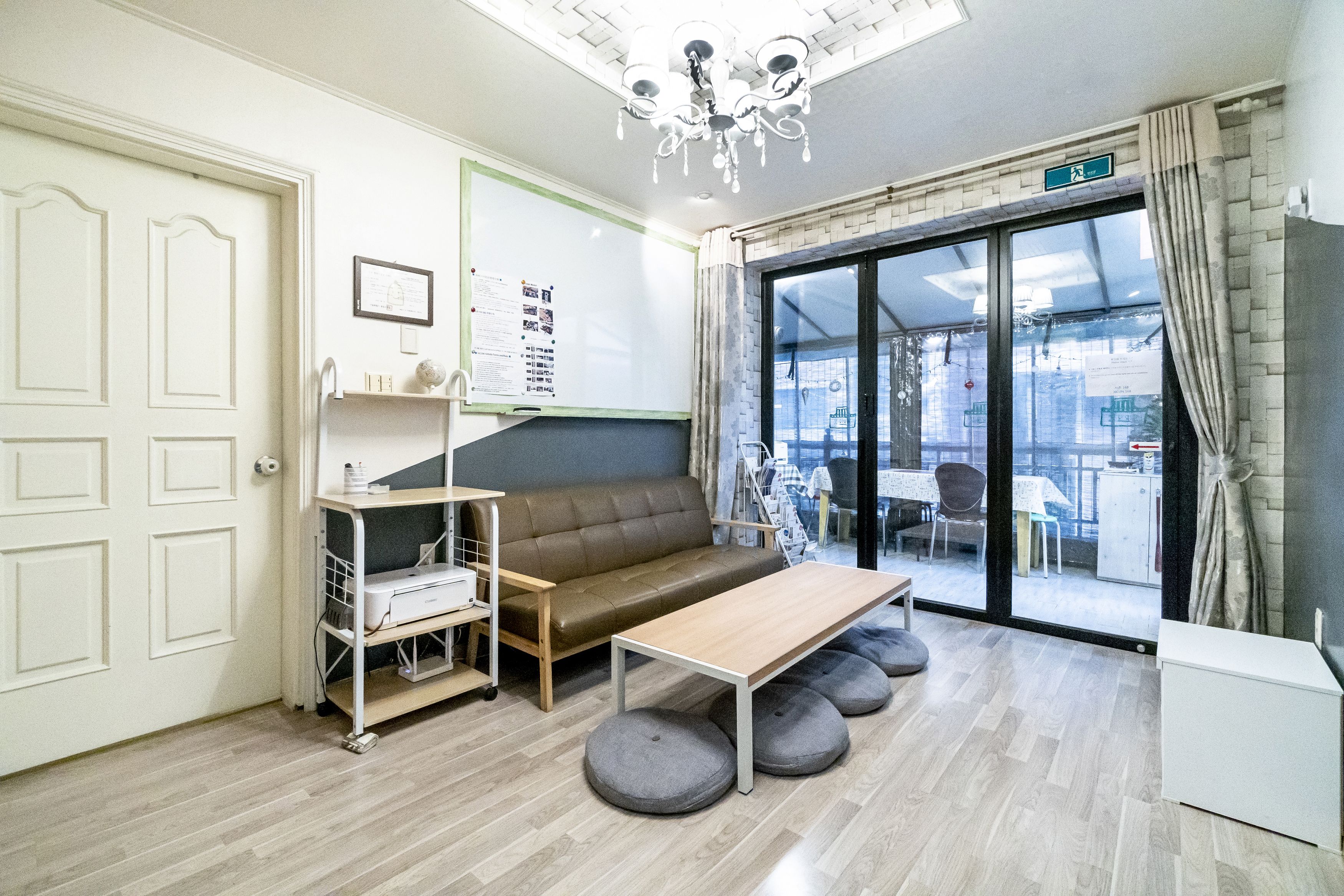 Family Villa, 3 Bedrooms, Terrace, City View | Living room