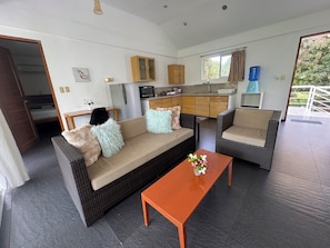 Comfort Apartment, 1 Bedroom | Private kitchen | Full-size fridge, oven, stovetop, dishwasher - MarPas Apartments (Valencia)