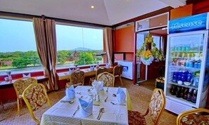 Free breakfast - Palace View Hotel (Mandalay)