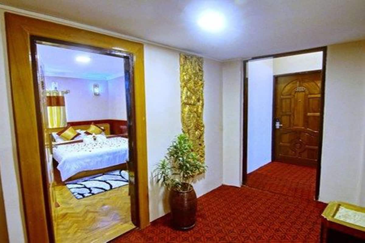 Habitación estándar | Minibar, escritorio, camas extra y wifi gratis
