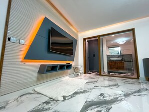 特色客房 | 迷你吧、客房內保險箱、筆電工作空間、免費無線上網