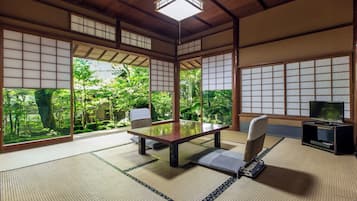 Japanese Room, Shared Hot Spring Bath