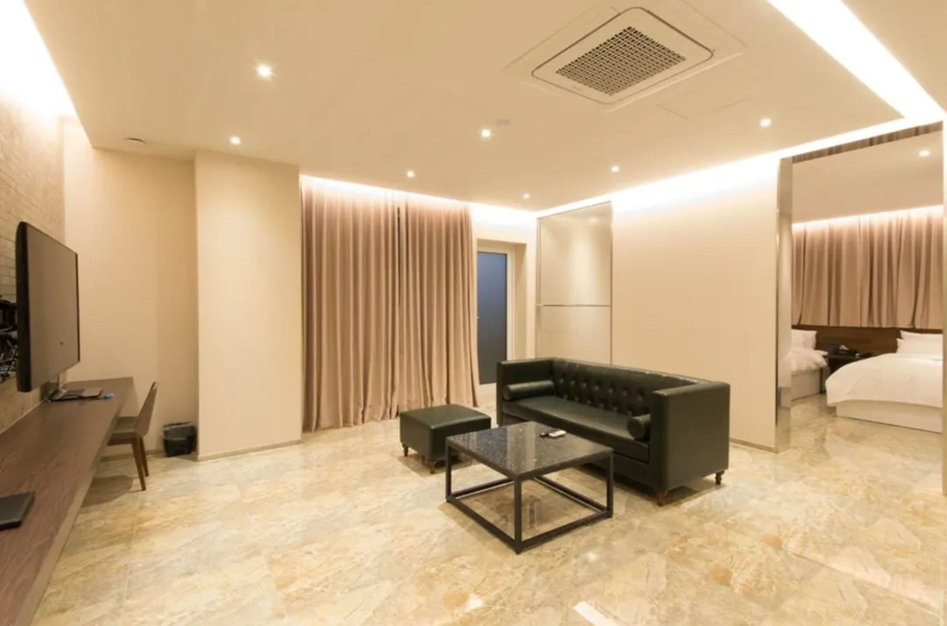 Kamar