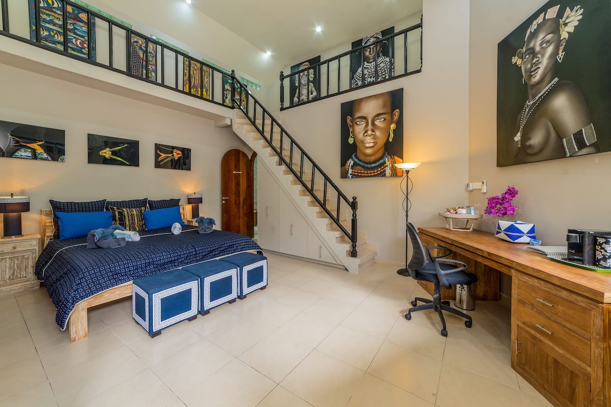 Loft Suite | Egyptian cotton sheets, premium bedding, down comforters, pillowtop beds