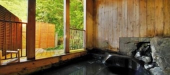 Shirabu Onsen Higashiya