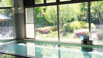 Indoor pool, outdoor pool