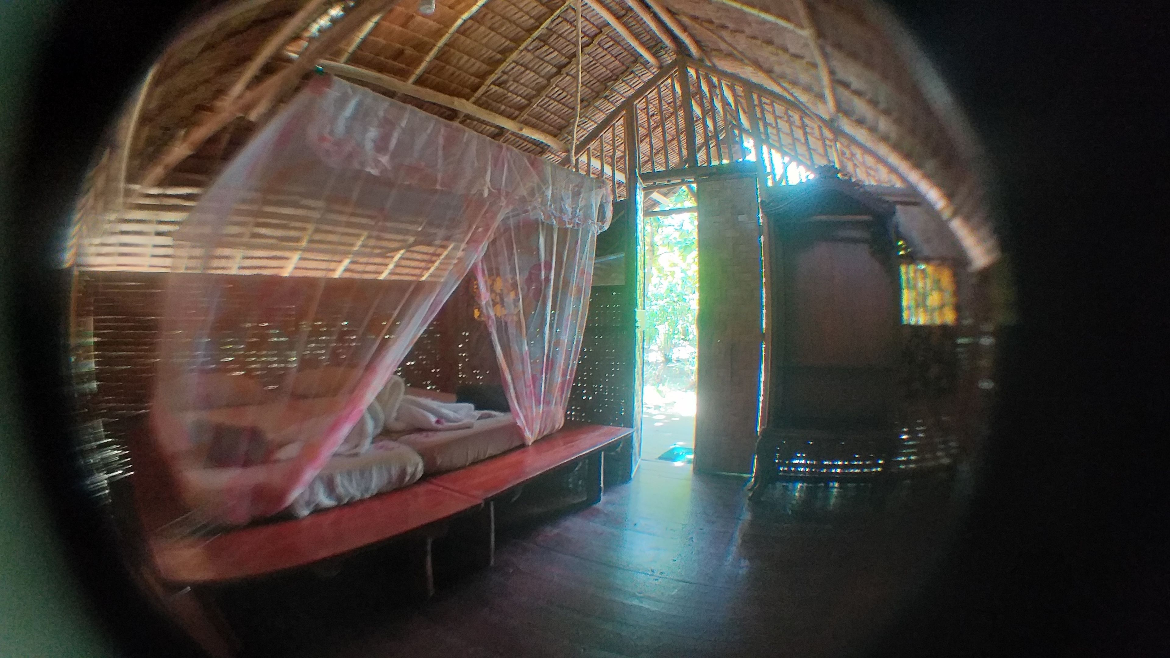 economy cottage | 1 bedroom, free cots/infant beds, free wifi, bed sheets