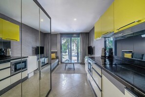 Junior Apartment | 1 bedroom, desk, soundproofing, iron/ironing board