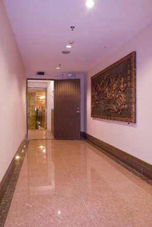 Vestibule
