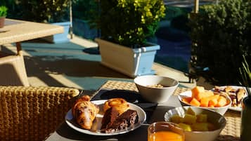 Petit déjeuner continental compris tous les jours