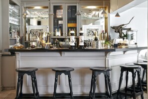 Bar (on property) - Leisure Isle Lodge (Knysna)