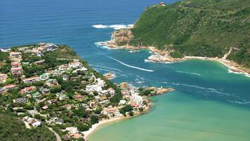 Ubicación a pie de playa, kayak y remo o canoa