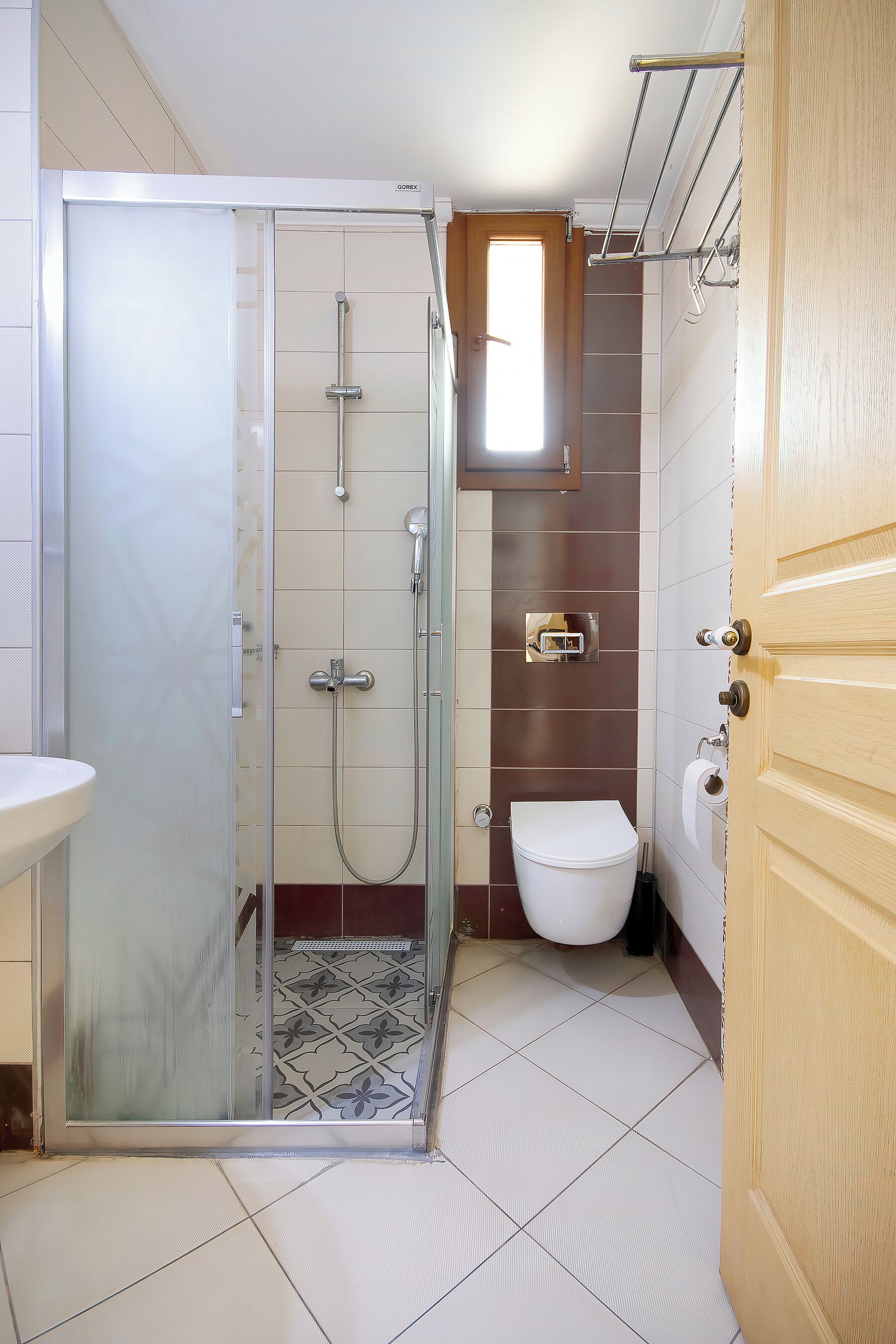 yasemin | premium bedding, minibar, in-room safe, soundproofing