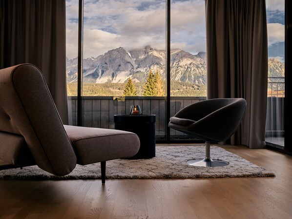 Junior Suite, Balcony