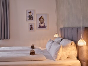 Superior Double Room, Balcony | Premium bedding, in-room safe, individually decorated