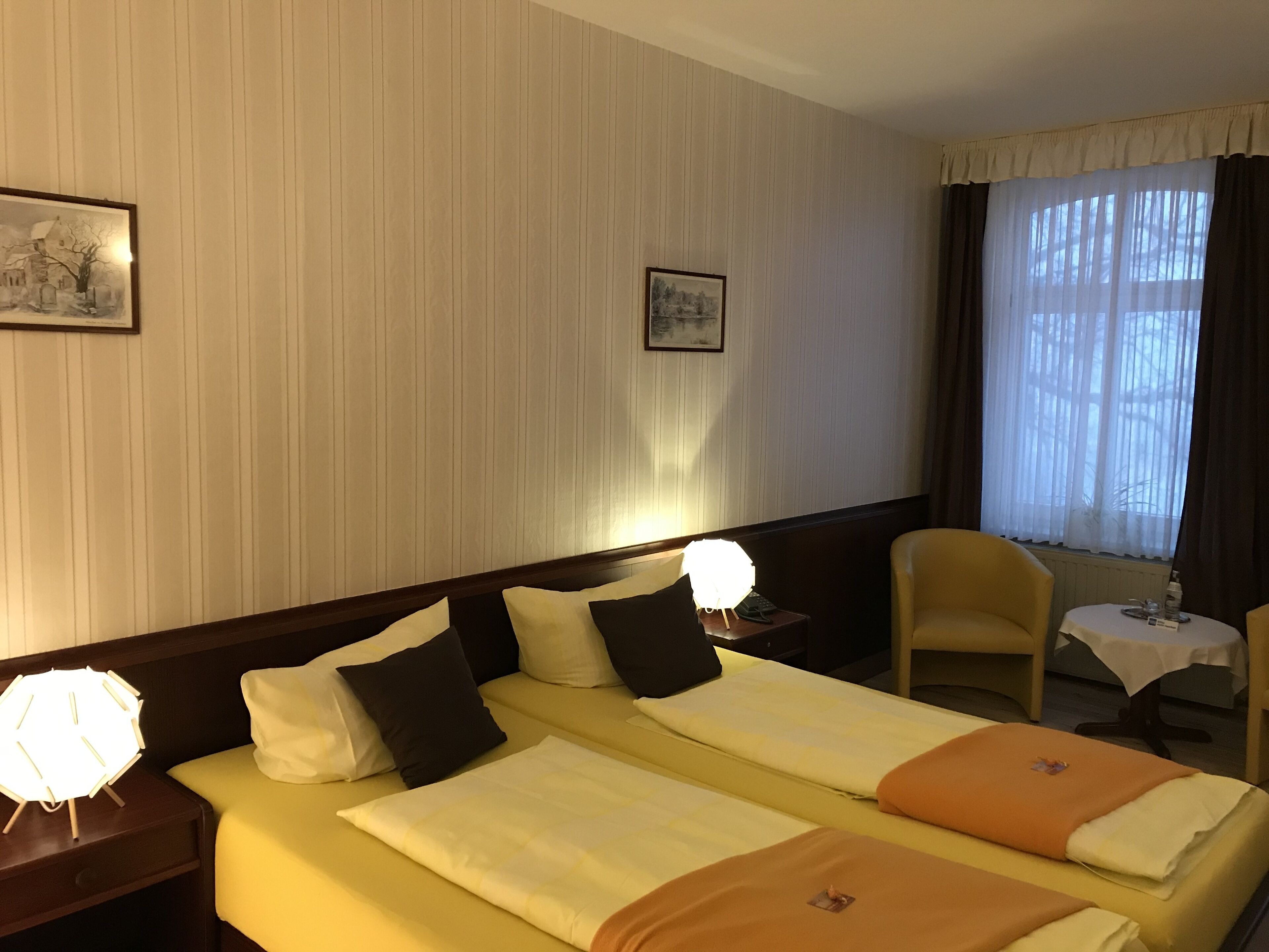 Double Room | Minibar, in-room safe, desk, soundproofing