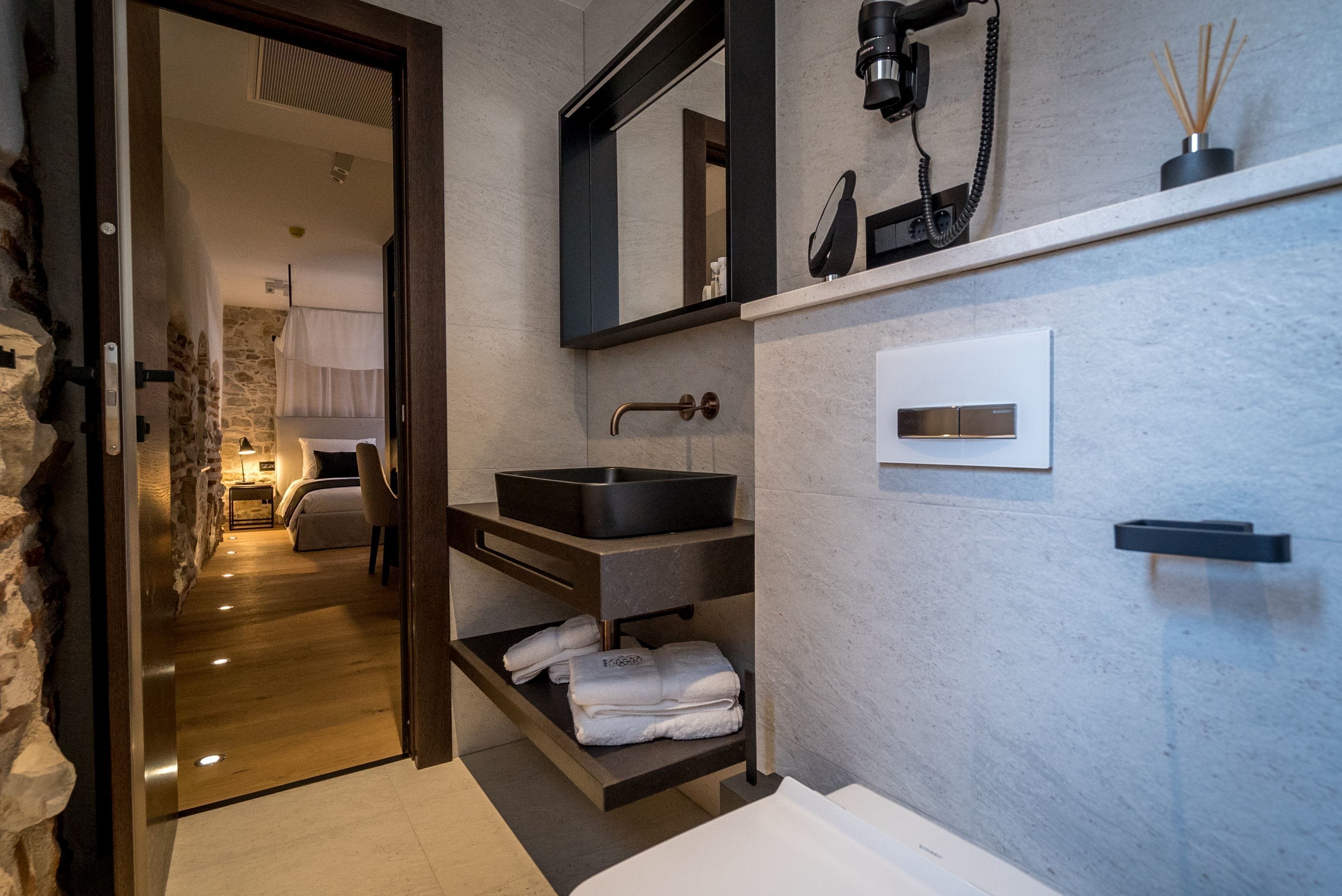 superior double or twin room 1 (old town view) | bathroom | shower, rainfall showerhead, free toiletries, hair dryer