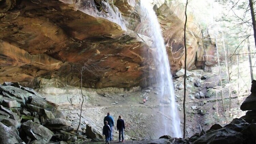 斯特恩斯大南叉步道小屋飯店
