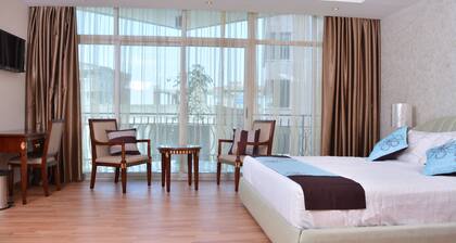 Impress Hotel