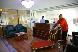 Reception - Impress Hotel (Addis Ababa)