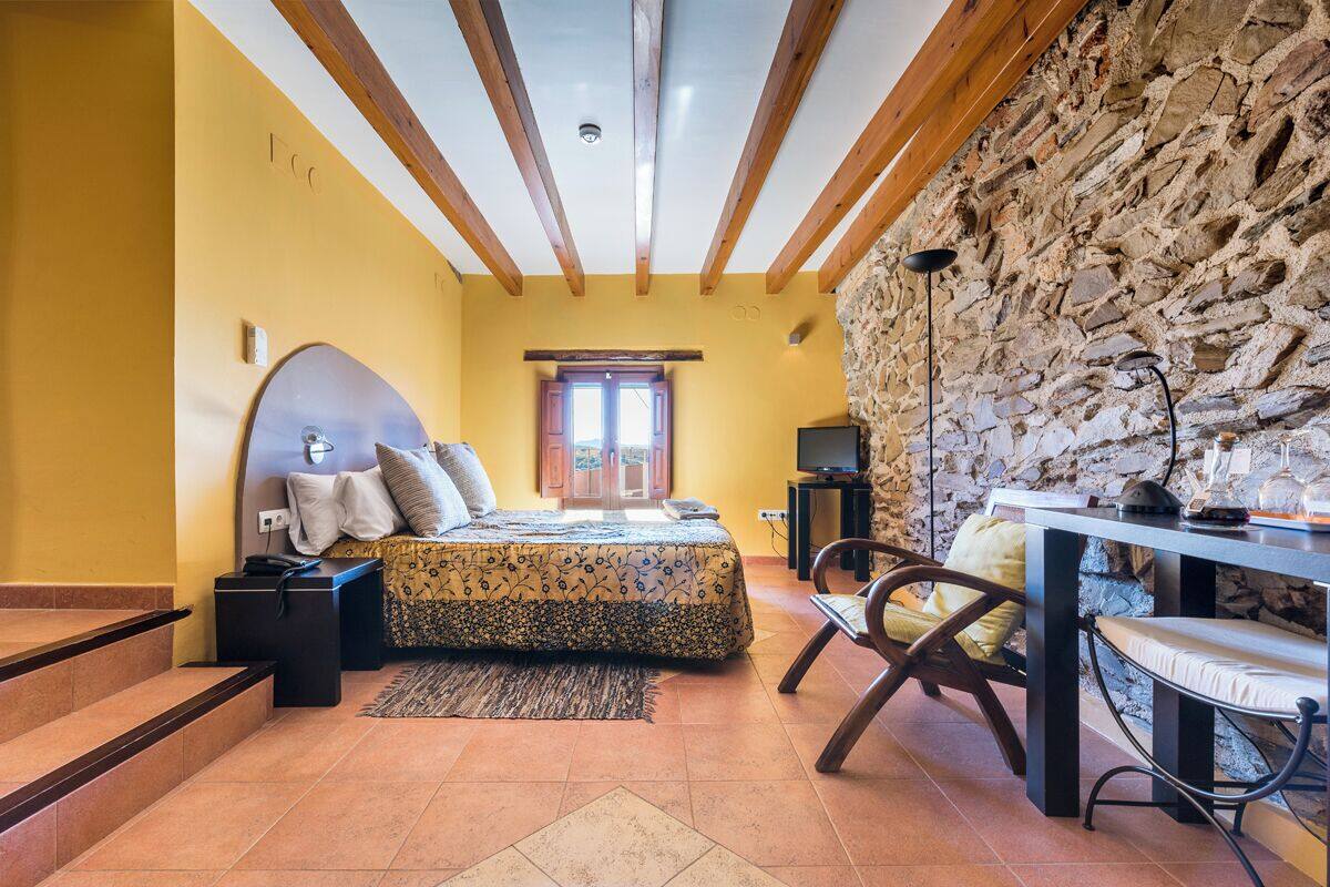 Double Room, 1 Double Bed, Non Smoking | Premium bedding, desk, blackout drapes, soundproofing