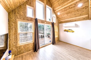 Villa (Tail B, Duplex) - Browncabin Pension (Jeju City)