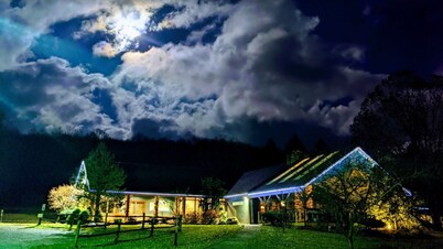 Foggy Mountain Lodge