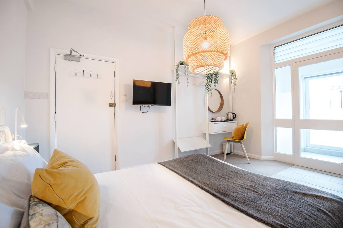 double room, ensuite | 1 bedroom