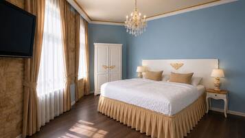 Standard Double or Twin Room | Hypo-allergenic bedding available, minibar, in-room safe