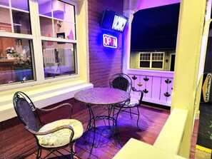 Front of property - Maple Leaf Motel (Goderich)