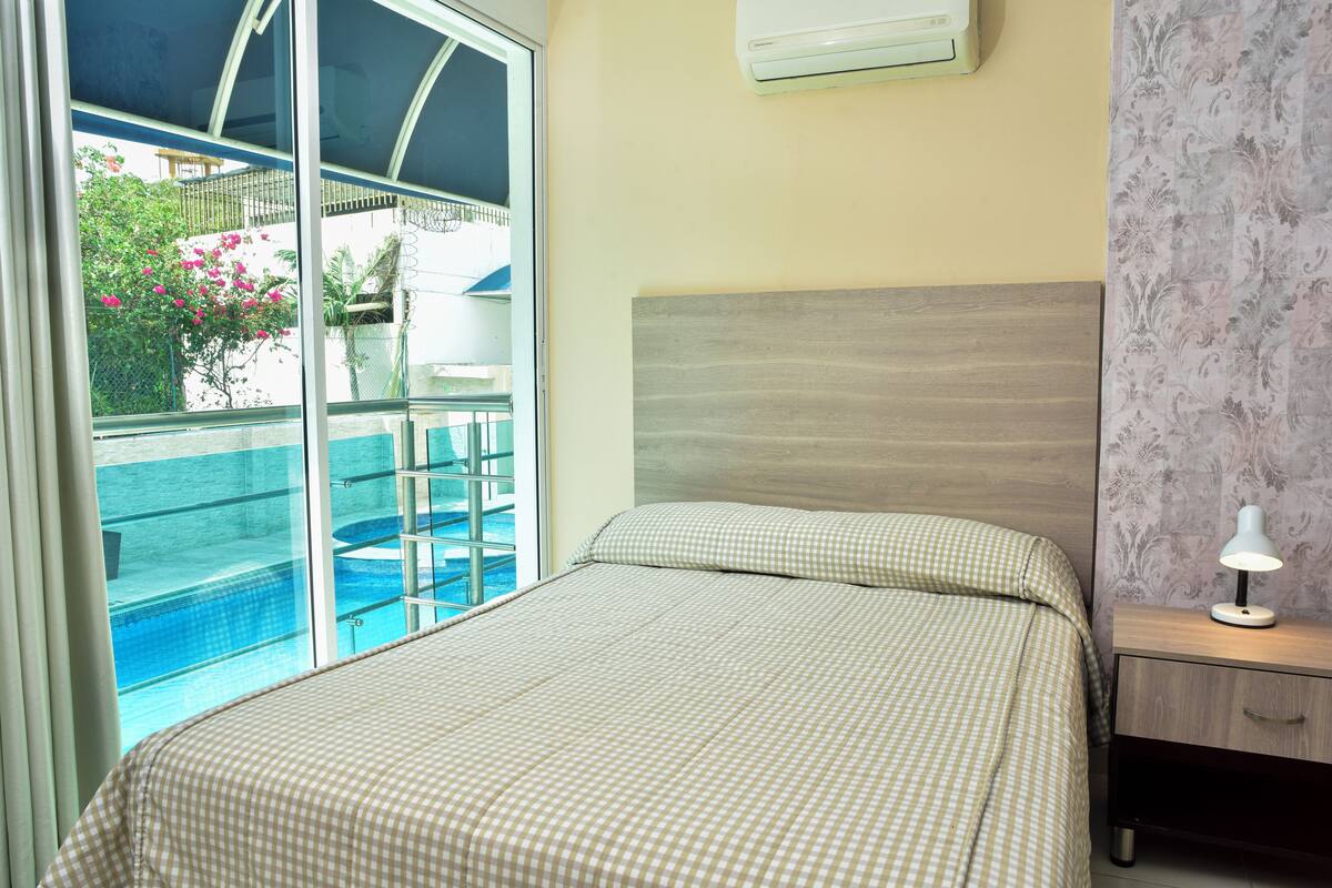 Deluxe Double Room, Pool View
