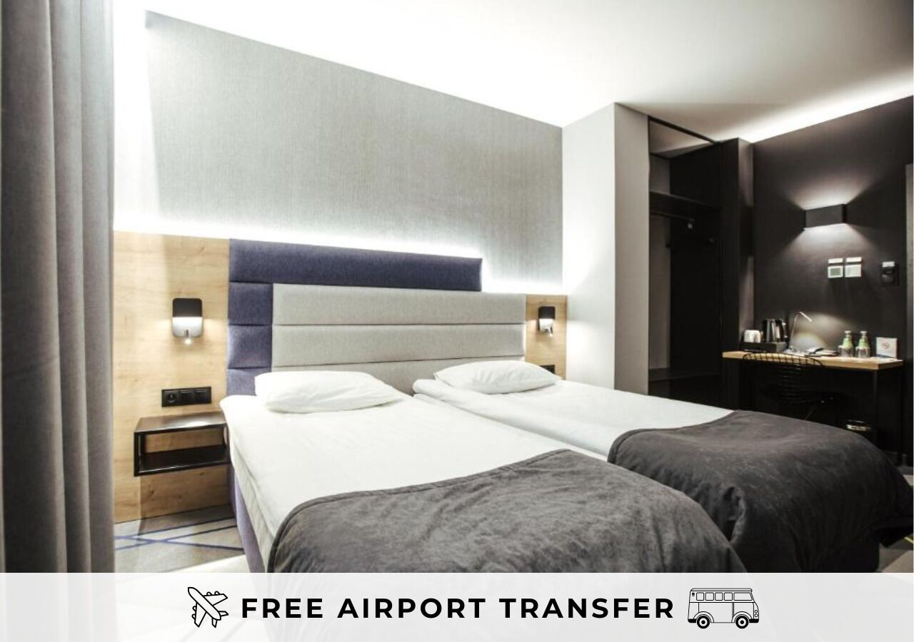 Superior Twin Room | In-room safe, desk, soundproofing, iron/ironing board (on request)