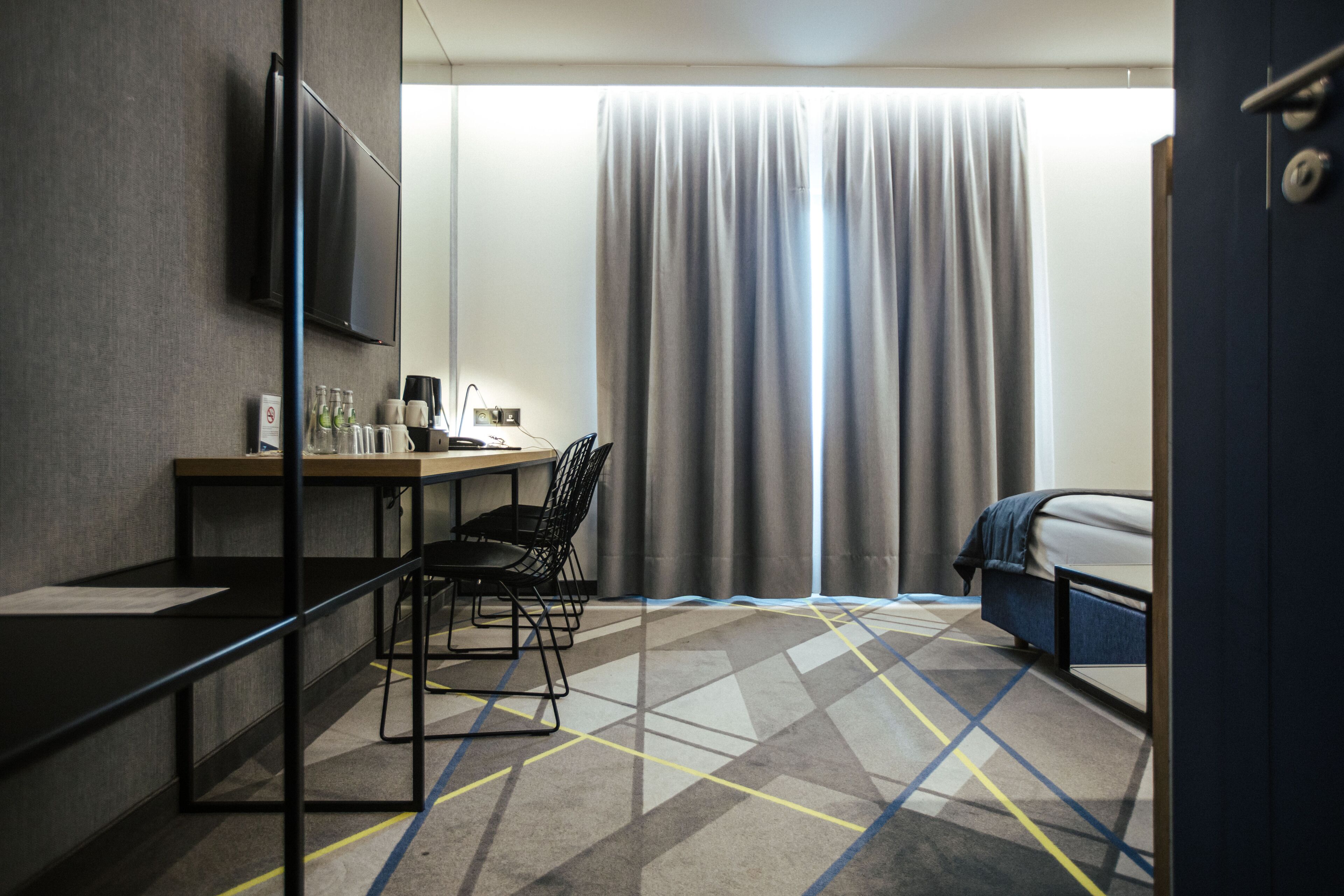 Photo - Air Hotel