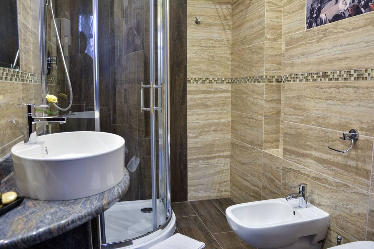 free toiletries, hair dryer, towels