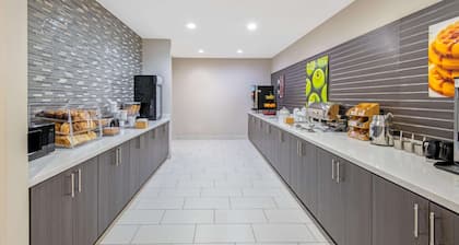 La Quinta Inn & Suites by Wyndham Weatherford OK