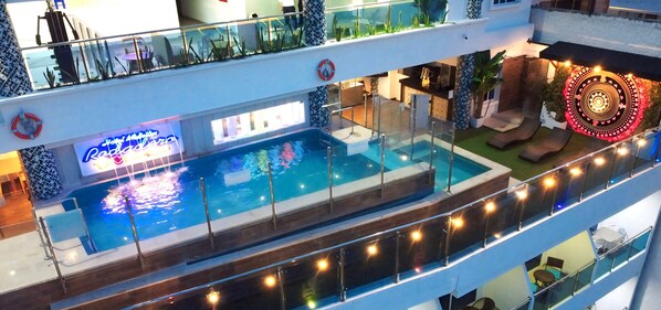 Outdoor pool - Hotel Medellin Rodadero (Santa Marta)