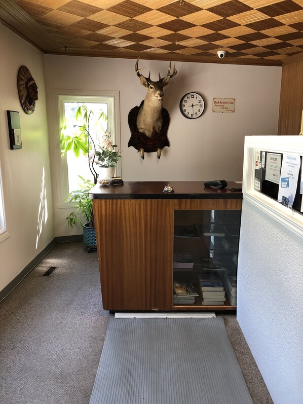 Reception - Yellow Quill Motel (Portage La Prairie)