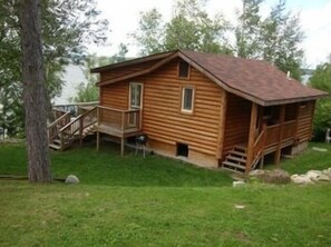 Cabin, 2 Bedrooms (White Pine) - Island View Resort (Orr)