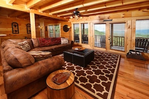 Cabin, Multiple Bedrooms | Living area | Fireplace, iPod dock