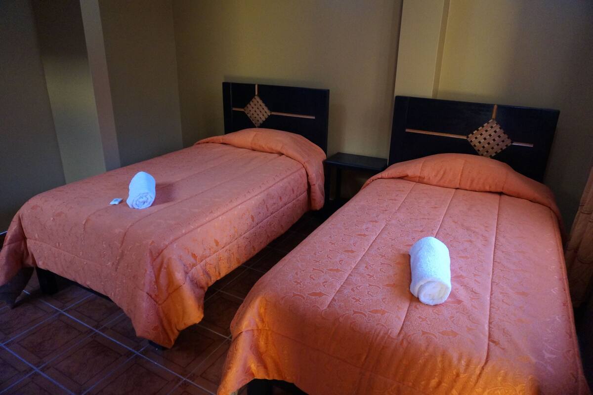 Double Room, 2 Single Beds