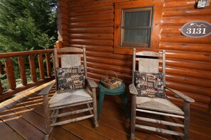 Cabin, 1 Bedroom | Porch