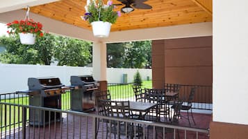 BBQ/picnic area