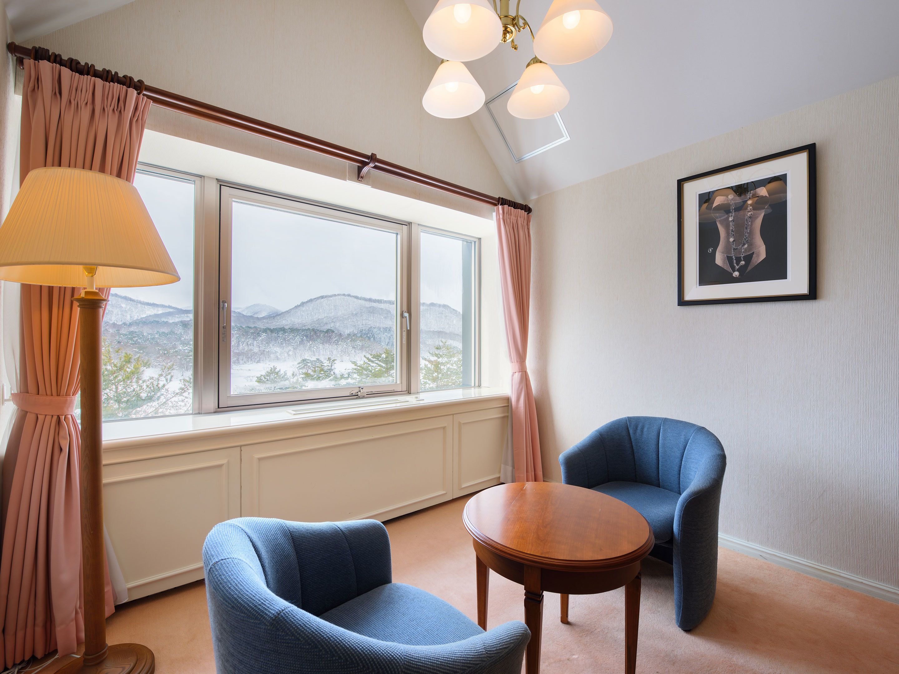 Double Room, Non Smoking | Desk, iron/ironing board (on request), free WiFi, bed sheets