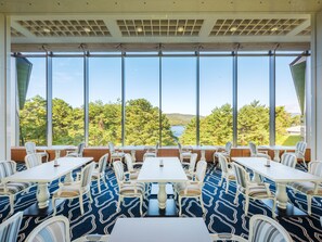 3 Restaurants, Frühstück, Mittagessen, Abendessen, japanische Küche