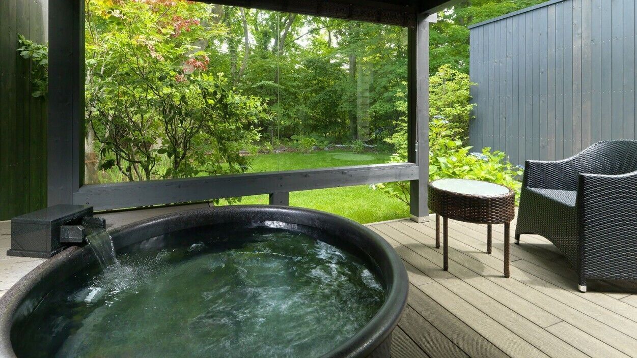 室外 Spa 池