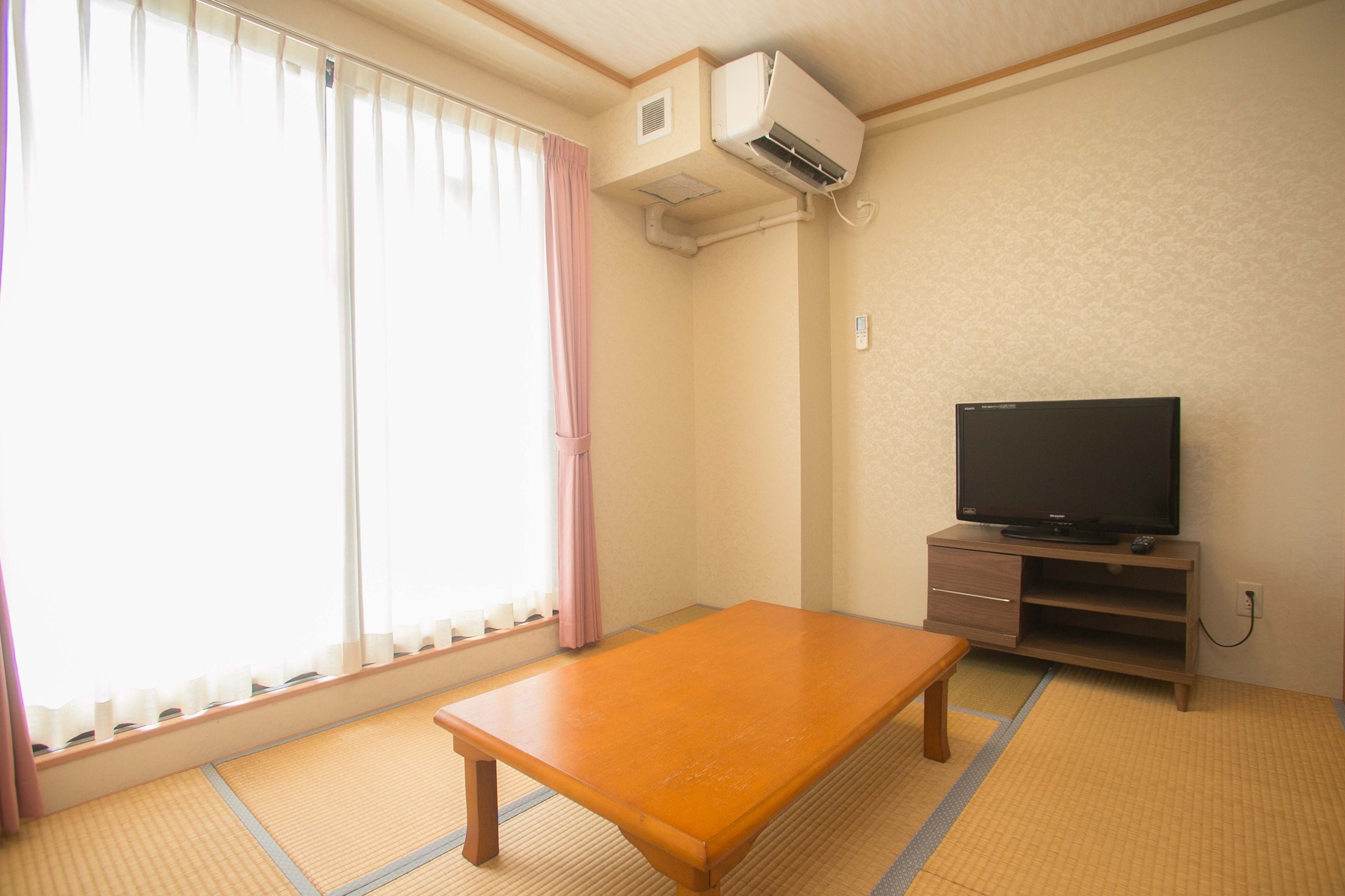 japanese & western room, garden view | in-room safe, desk, free wifi, bed sheets